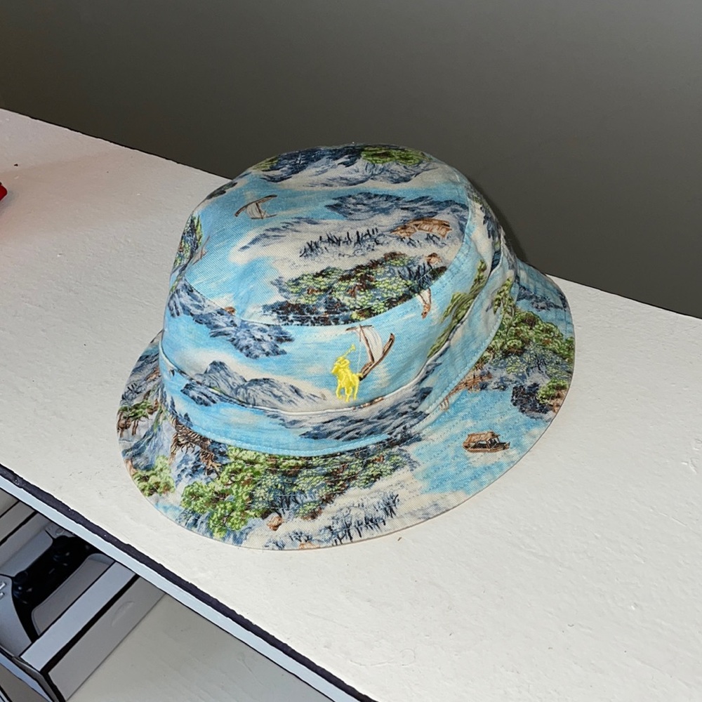 RALPH LAUREN POLO BUCKET HAT REVERSIBLE (RARE)
